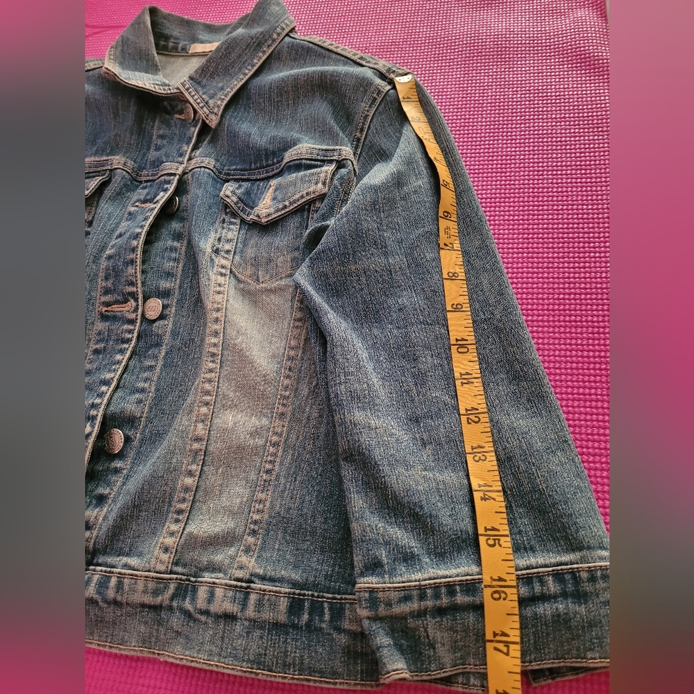 Jean Jacket - Picture 5 of 6